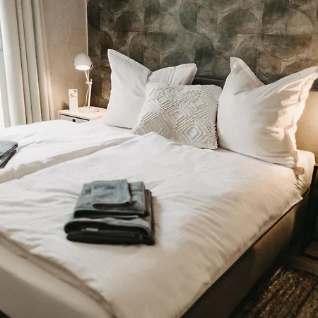 Tole By Interhome *