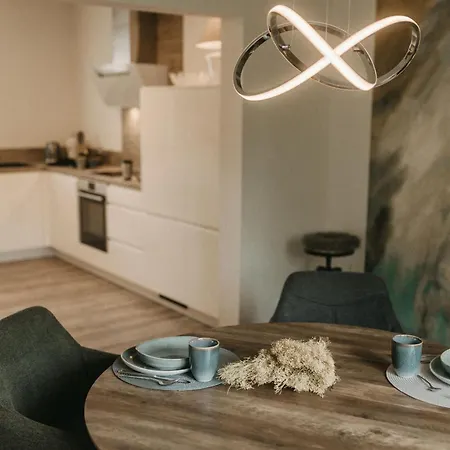 Tole By Interhome Hoyerswerda